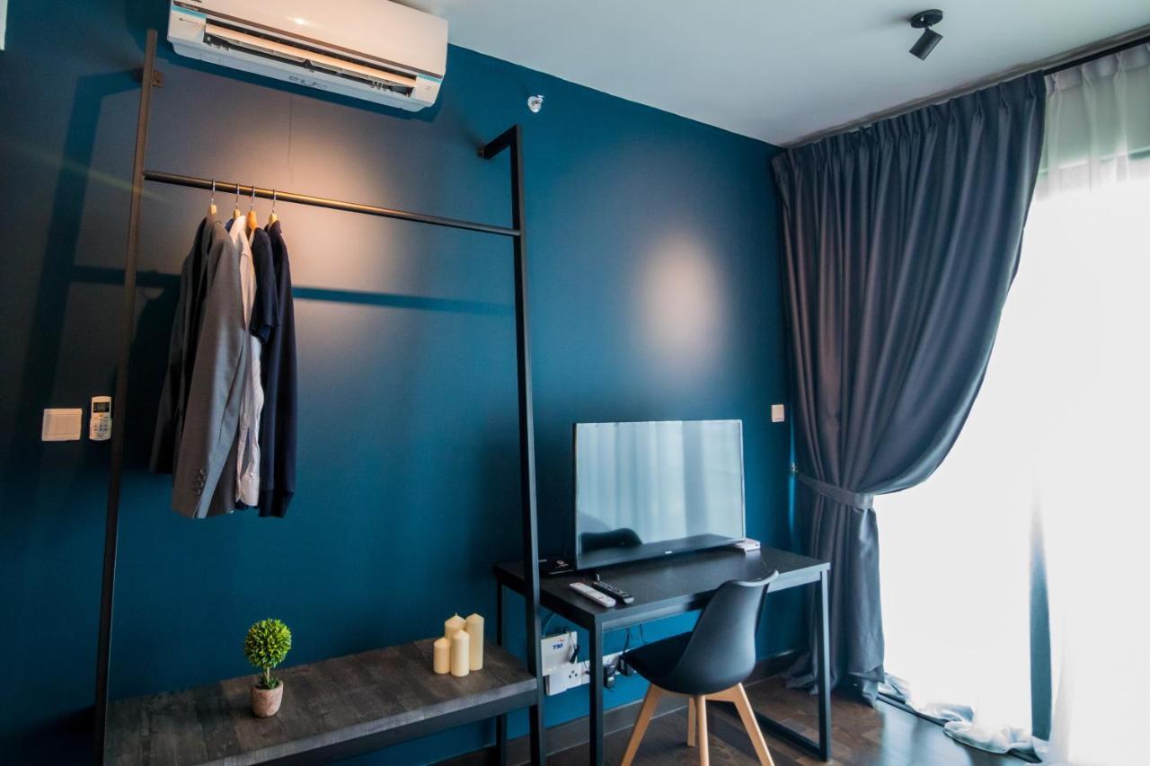 Almas Suites By Subhome Nusajaya  Luaran gambar